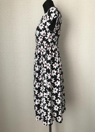 Новое (с этикеткой) легкое летнее платье от kari style, размер 2, укр 42-44-462 фото