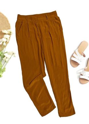 Літні легкі однотонні брюки карамельного кольору