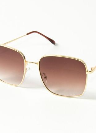Квадратные солнцезащитные очки 80-661/4 темно-коричневые1 фото