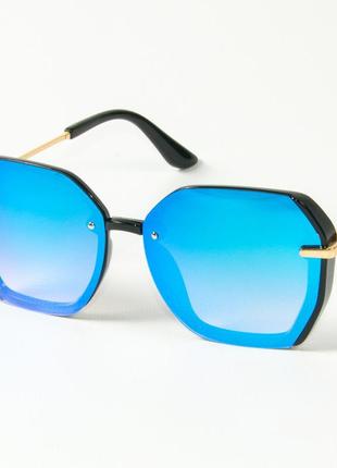 Квадратные женские солнцезащитные очки-зеркало 2327/5 голубые