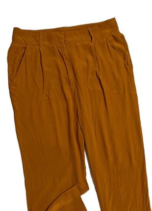 Летние легкие однотонные брюки карамельного цвета4 фото