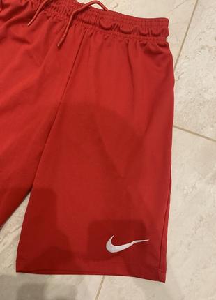 Шорти nike спортивні чоловічі червоні2 фото