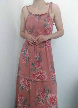 Пудровий сарафан в квіти квіткове плаття максі натуральне плаття віскоза сукня пудра плаття довге сукня максі віскоза ярусне плаття сарафан4 фото
