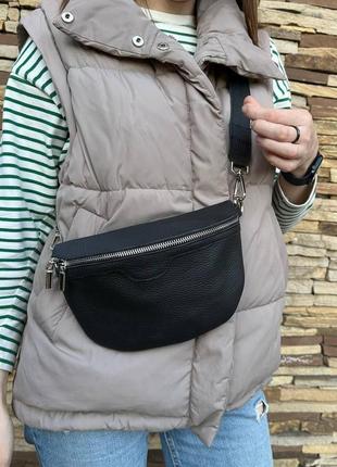 Шкіряна сумка жіноча бананка нагрудна, сумочка з натуральної шкіри