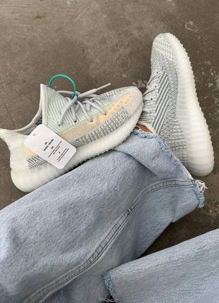 Женские кроссовки adidas yeezy boost 350 v2 cloud white 36-37-40-411 фото