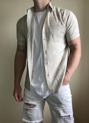 Легкая бежево-белая тенниска easy, гавайка, шведка, летняя рубашка на короткий рукав, лето, пляж, пляжная