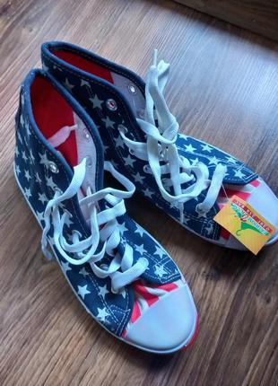 Кеди з американським флагом конверси жіноче взуття секонд2 фото