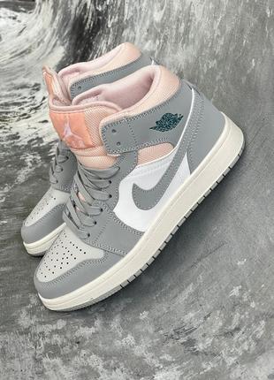 Распродажа кроссовок 36 р nike jordan retro 1 gray pink4 фото