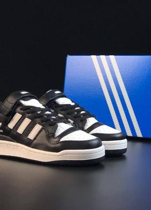 Кроссівки adidas forum3 фото