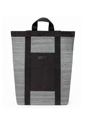 Стильний рюкзак-сумка водонепроникний два в одному ucon acrobatics ruben bag чорний із сірим.4 фото