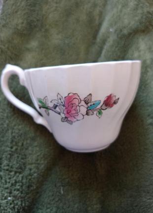 Английские коллекционные чашки из серии 
