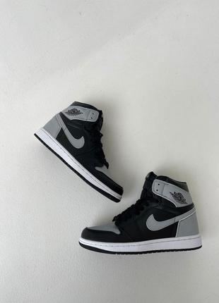 Розпродаж 38 39 40 р nike jordan retro 1 black/gray7 фото