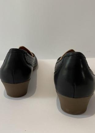 Черные кожаные туфли 38 г.4 фото