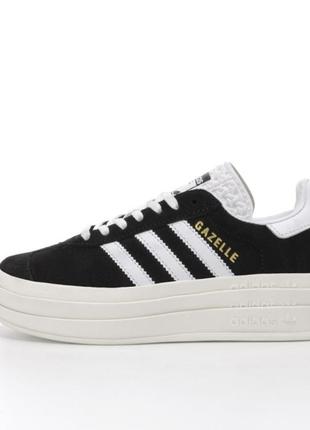 Модні жіночі замшеві кросівки на платформі adidas gazelle bold black platform (36-40)6 фото