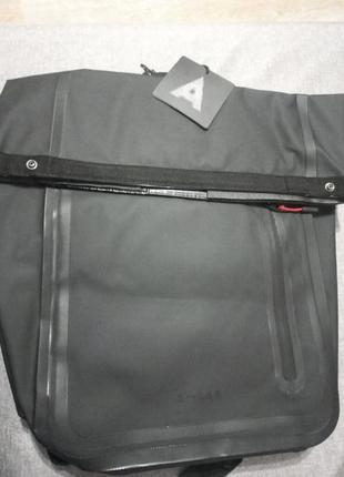 Водонепроницаемый рюкзак a-lab 20l a waterproof backpack rolltop черный.8 фото
