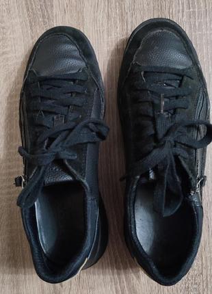 Мужские кожаные кроссовки geox size 41/26.55 фото
