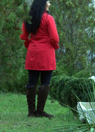 Яркий демисезонный красный плащ/пальто на флисовой подкладке3 фото