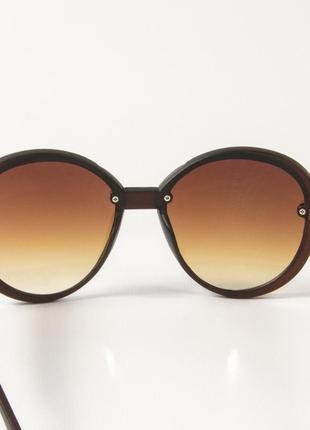 Женские солнцезащитные круглые очки 338858/2 коричневые5 фото