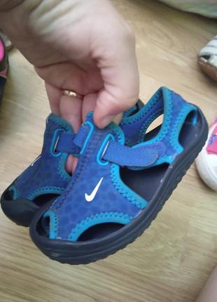 Босоніжки nike сандалі аквашузи для басейну моря