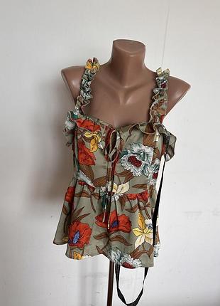 Блузка prettylittlething