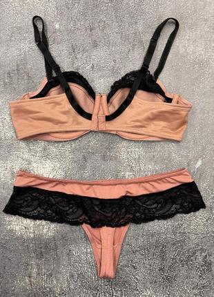 Комплект белья бюст бюстгальтер трусы трусики hunkemoller2 фото
