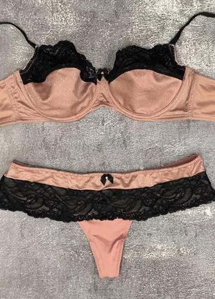 Комплект белья бюст бюстгальтер трусы трусики hunkemoller8 фото