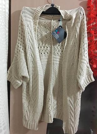 Шикарна бежева накидка even&odd 50% cotton