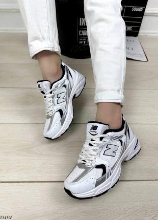 Кроссовки n