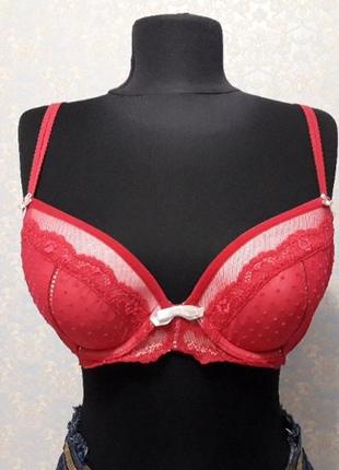 Бюстгальтер