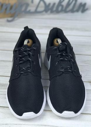 Беговые кроссовки nike roshe one5 фото