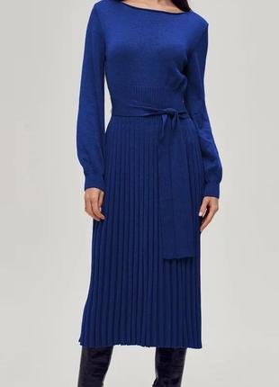 Неймовірна сукня