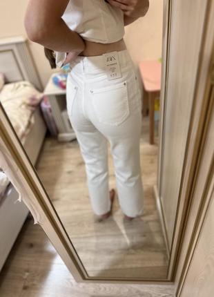 Белые джинсы прямые мом момы страйты zara hm mango massimo dutti брюки мам5 фото