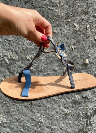Kickers кожаные босоножки, сандалии