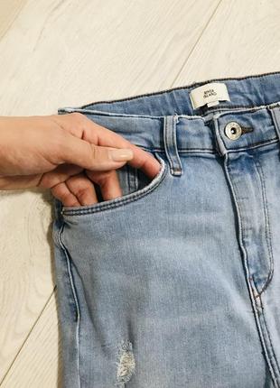 Базовые женские зауженные джинсы от river island3 фото