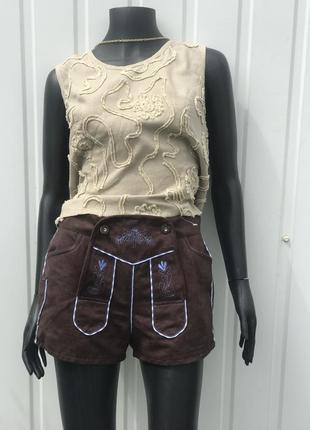 Женские коричневые шорты с вышивкой под замш2 фото