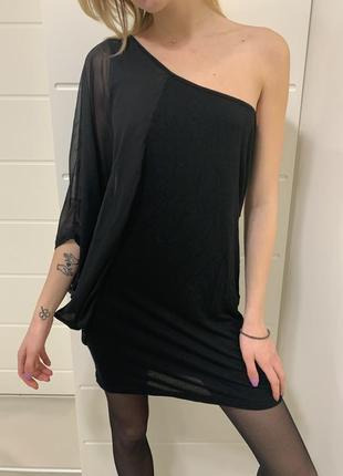 Черное платье на одно плече vero moda3 фото