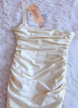Нежное платье-сборка oh polly на одно плечико