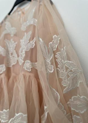 Розовое мини-платье из органзы с вышивкой asos edition - розовый6 фото