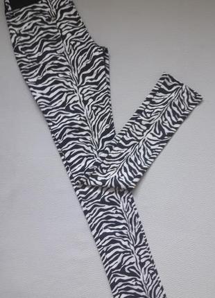 Крутые трикотажные брюки принт зебра justine.z9 фото