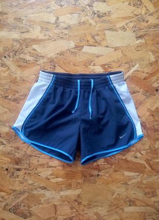 Спортивні шорти nike dri fit