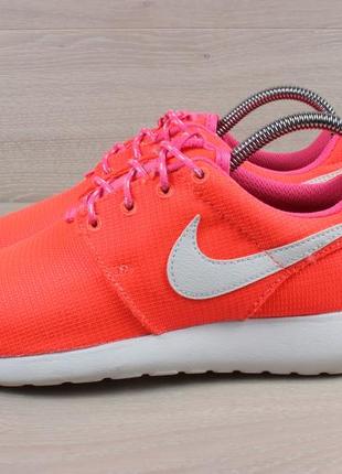 Жіночі спортивні кросівки nike roshe one оригінал, розмір 38.58 фото