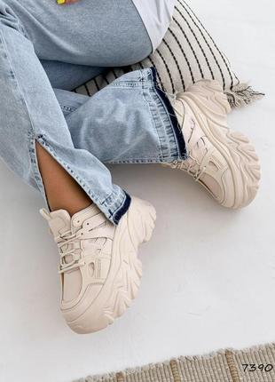 Стильные бежевые женские кроссовки на толстой/массивной подошве, платформе, демисезон-женская обувь7 фото