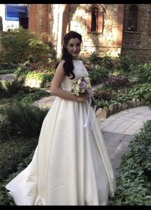 Весільна сукня2 фото