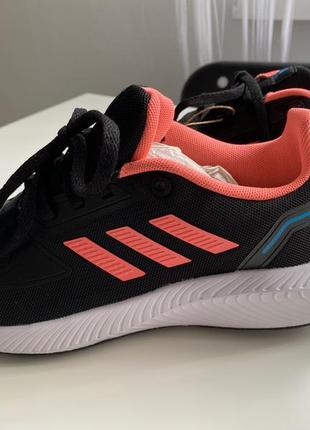 Оригинальная спортивная обувь adidas 37 кроссы adidas