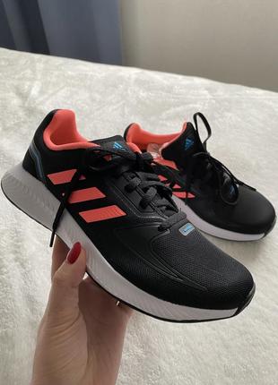 Оригинальная спортивная обувь adidas 37 кроссы adidas4 фото