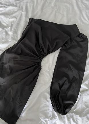 Черное платье