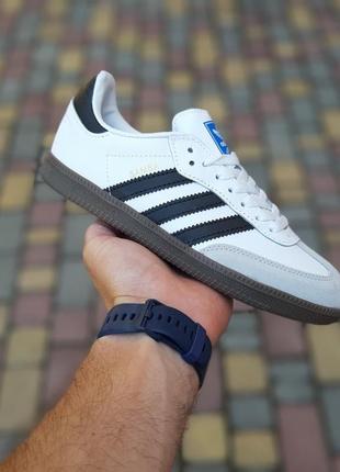 Чоловічі кросівки adidas samba білі з чорним  модні кросівки адідас самба чудової якості1 фото