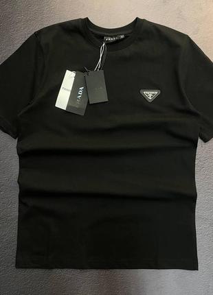 Чоловіча футболка prada