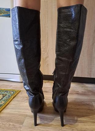 Отличные итальянские кожаные высокие сапоги /размер 383 фото