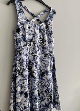 Платье в цветы от h&amp;m9 фото